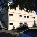 Ξενοδοχείο Mister Bed Universite 2*