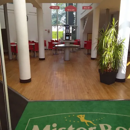 Mister Bed Universite Ле-Ман