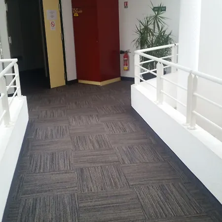 Mister Bed Universite Отель Ле-Ман