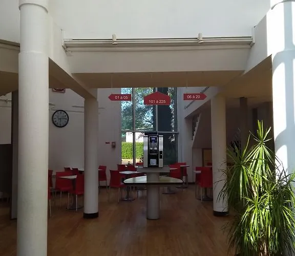 Hotel Mister Bed Universite